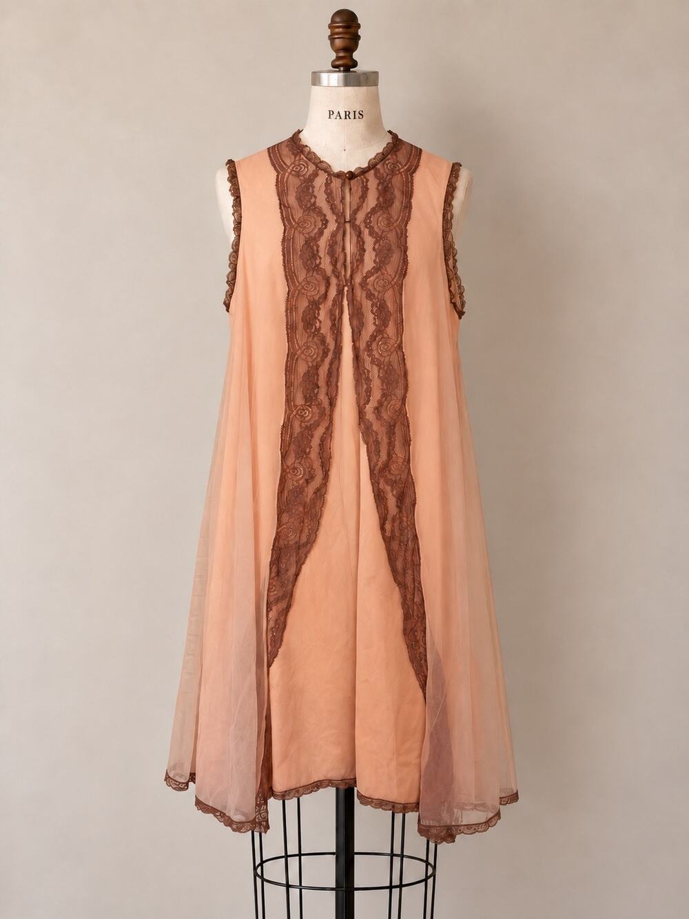 Vintage Vanity Fair Peach Brown Lace Peignoir Nightgown Estimated M